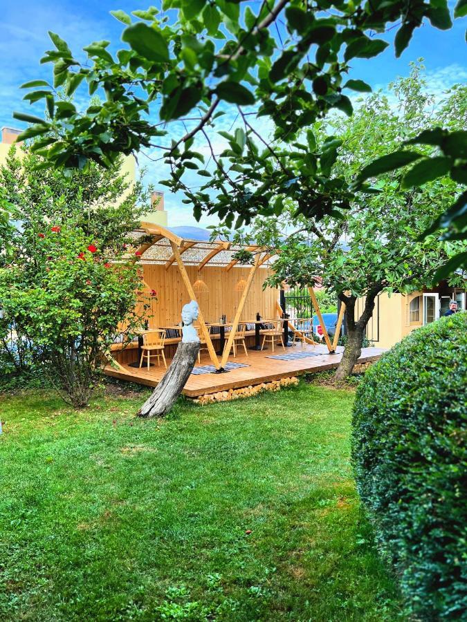 Friends Hotel Lozenets Buitenkant foto